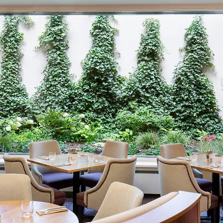 Hotel Botanique Prague