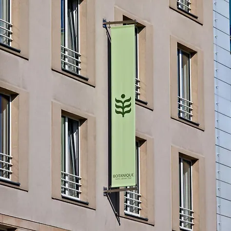 Botanique Hotel